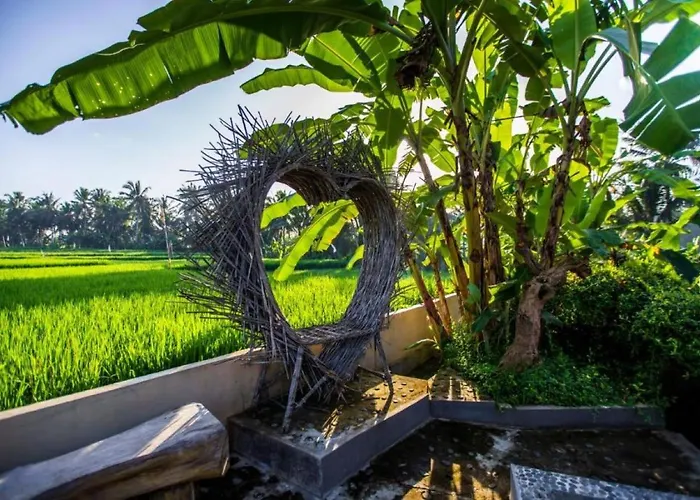 Asri Sari * Ubud